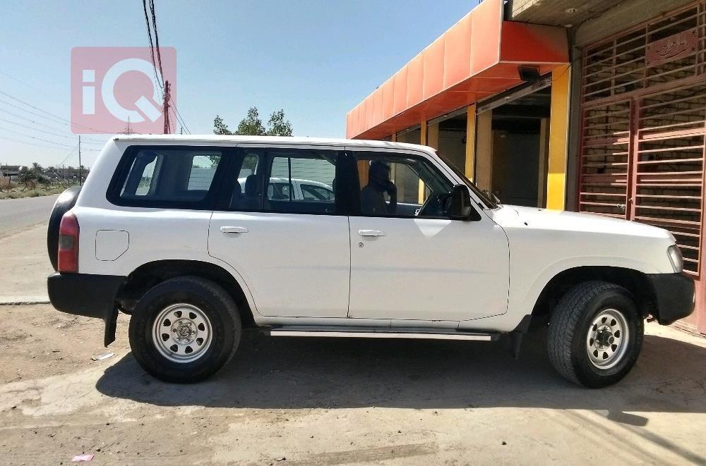 نيسان باترول